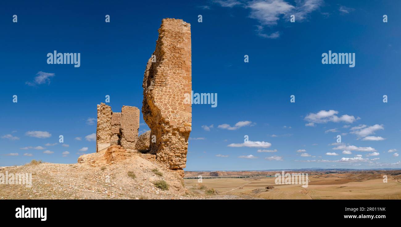Castillo de Montuenga de Soria, Castillo de los Padilla, Montuenga de Soria,  Comarca de Arcos de Jalón,  Soria,  comunidad autónoma de Castilla y Leó Stock Photo