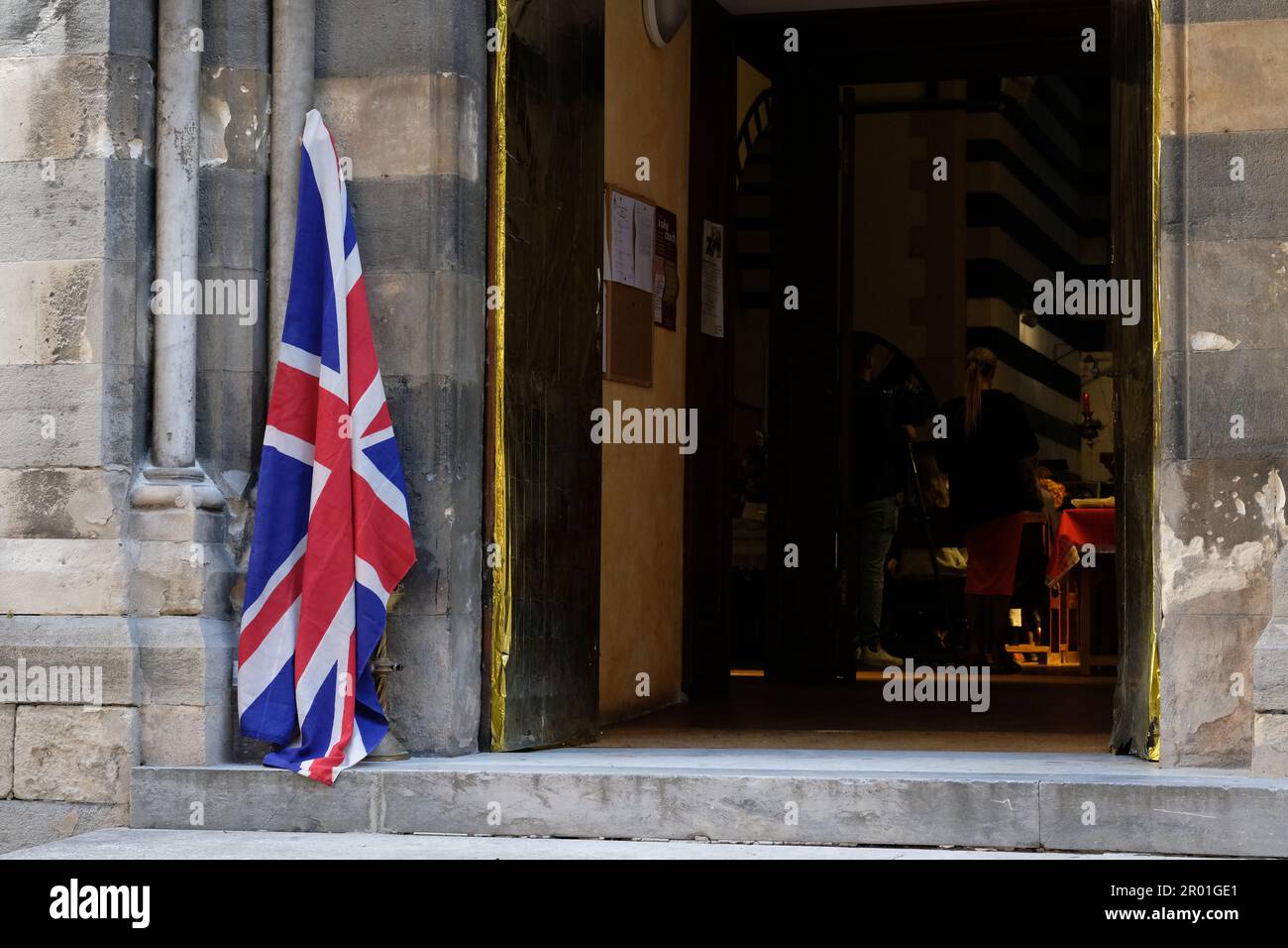 Genoa, Italy. 6th May, 2023. The Anglican English-speaking community in Genoa attend an event to celebrate the Coronation of Charles III and Camilla from The Church of the Holy Ghost (Chiesa dello Spirito Santo) in Genoa, Italy.   Laura Gaggero/Alamy Live News Stock Photo