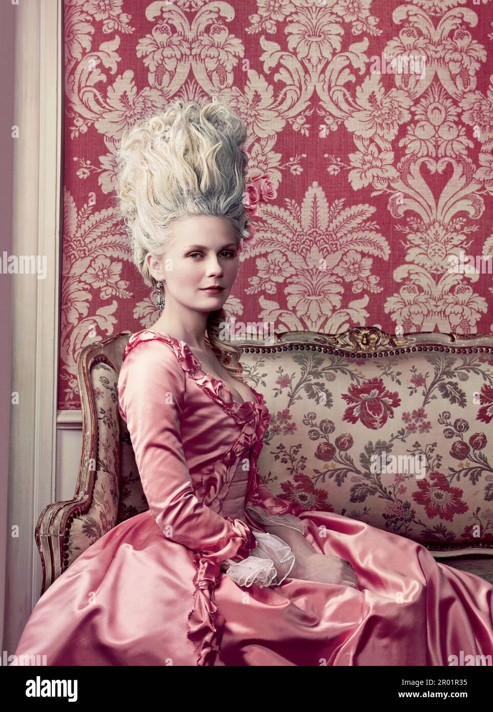 KIRSTEN DUNST in MARIE ANTOINETTE (2006), directed by SOFIA KIRSTEN DUNST in MARIE ANTOINETTE (2006), directed by SOFIA
