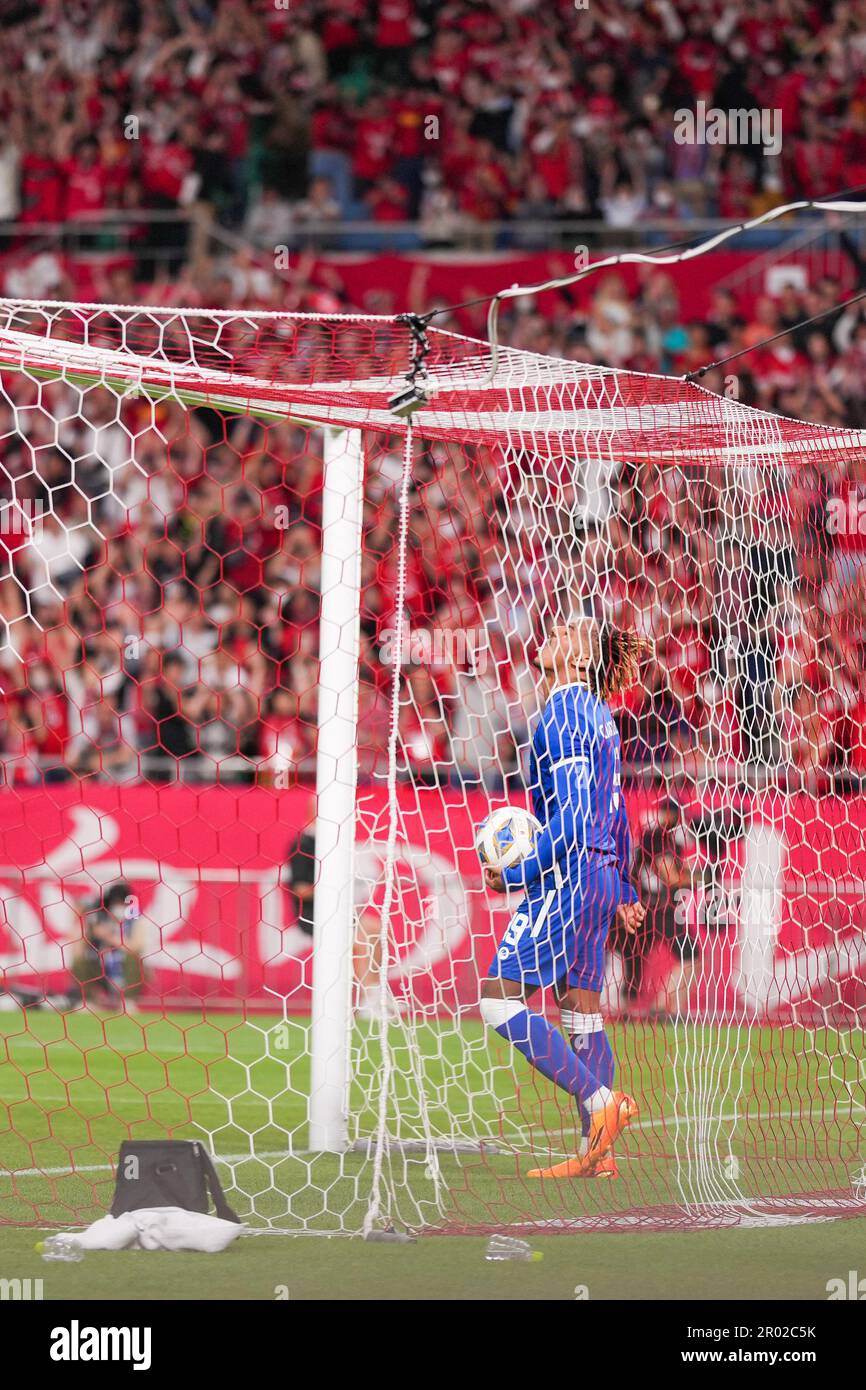 Saitama. 6th May, 2023. Andre Carrillo of Al Hilal reacts after hitting an own goal during the final 2nd leg of 2022 AFC Champions League against Urawa Reds at Saitama Stadium 2002 in Saitama, Japan on May 6, 2023. Credit: Zhang Xiaoyu/Xinhua/Alamy Live News Stock Photo