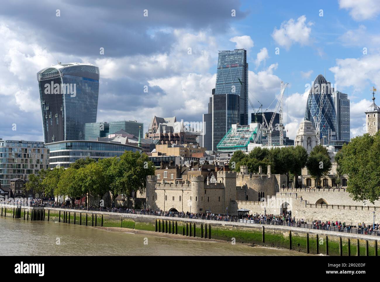 London modern architecture hi-res stock photography and images - Alamy