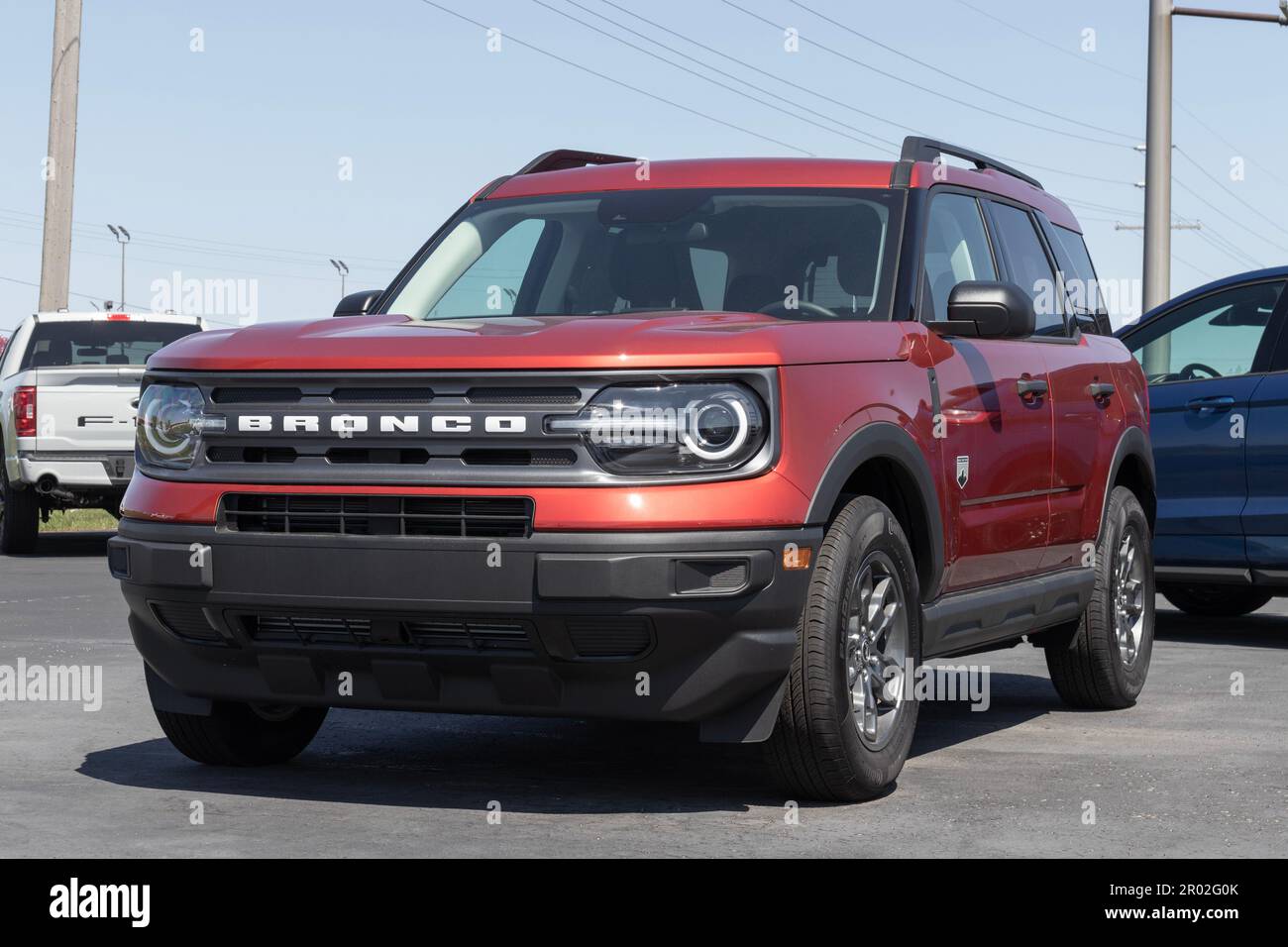 Warsaw Circa May 2023 Used Ford Bronco display at a dealership. With
