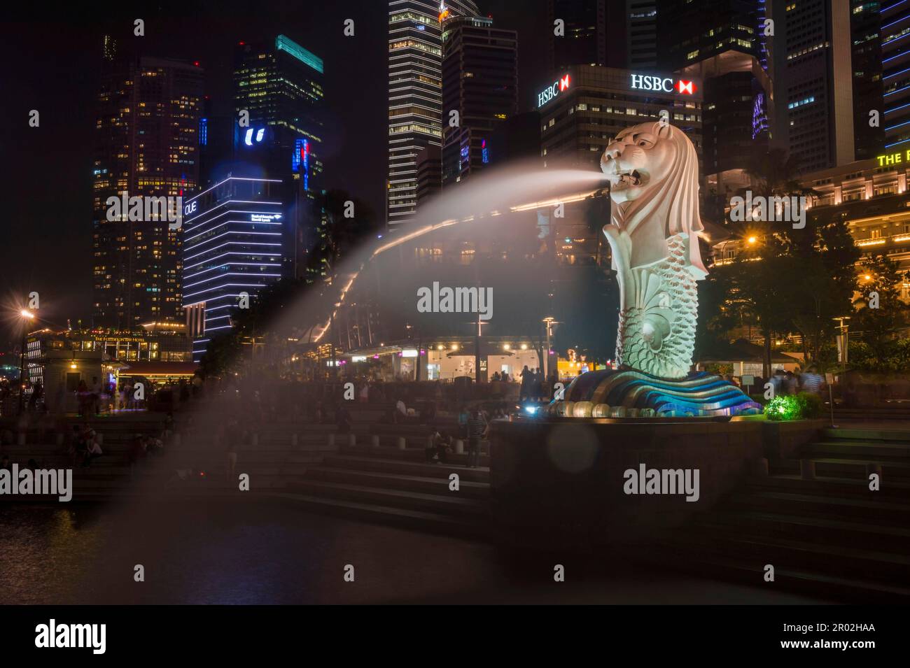 The Merlion, by night, Singapore Stock Photo - Alamy