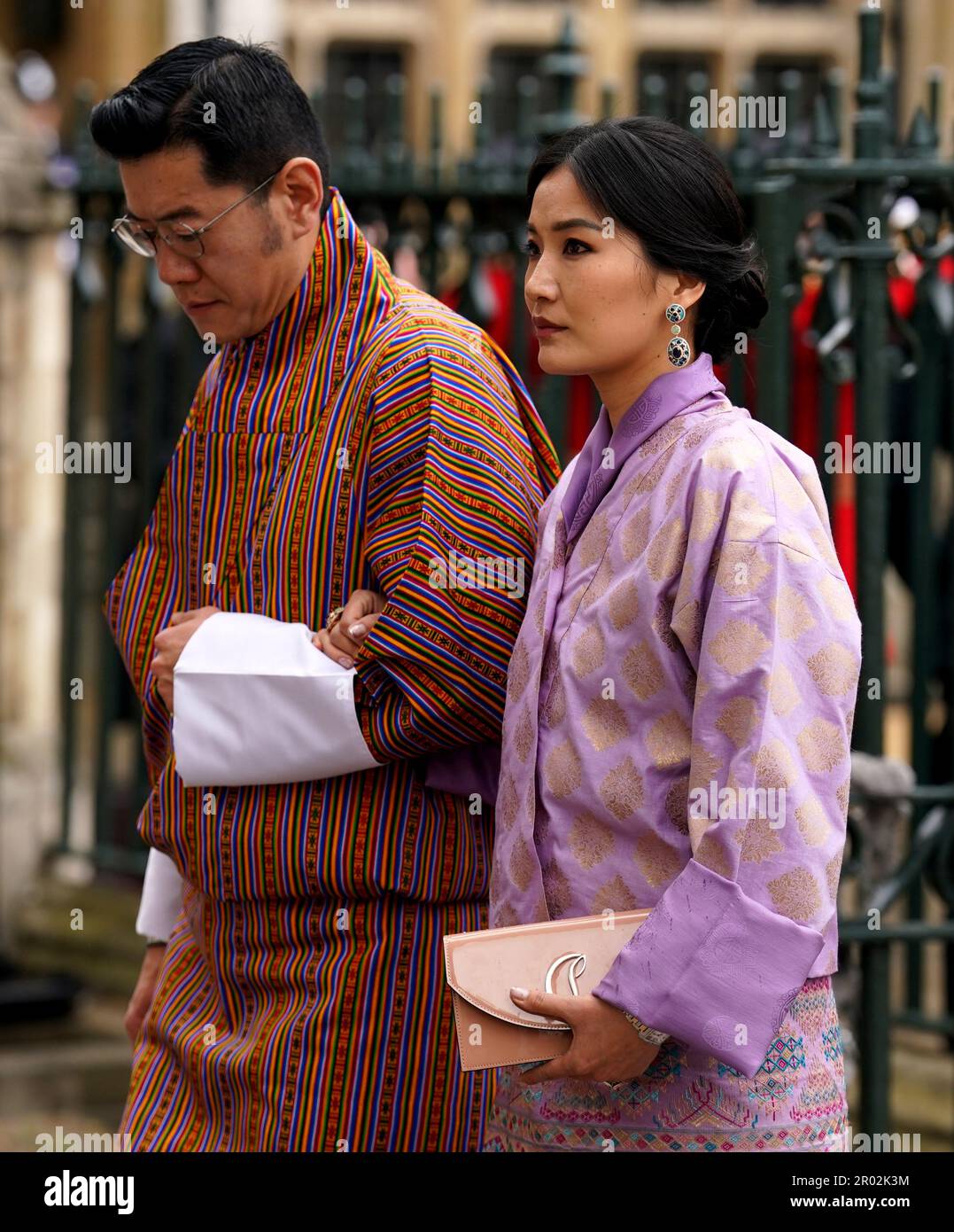 King jigme khesar namgyel wangchuck and the queen jetsun pema fotografías e imágenes de alta