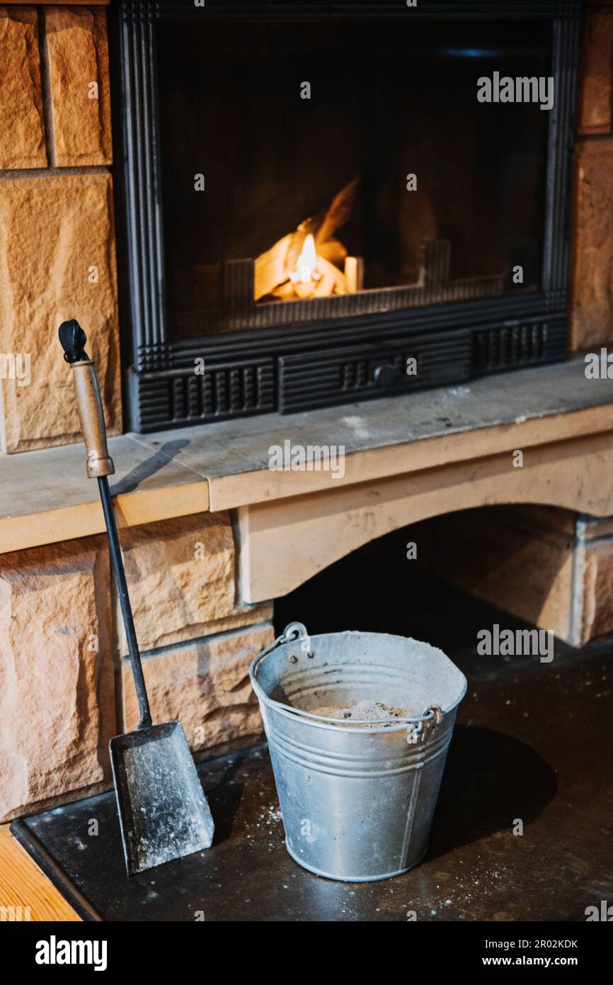 How to Remove Wood Ashes In Fireplace, How To Properly Clean Ashes Out