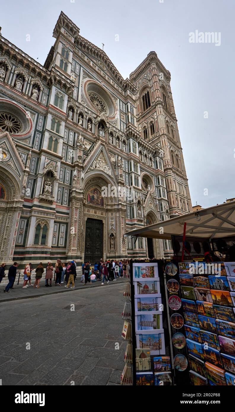 Florence market italia souvenir hi-res stock photography and images - Alamy