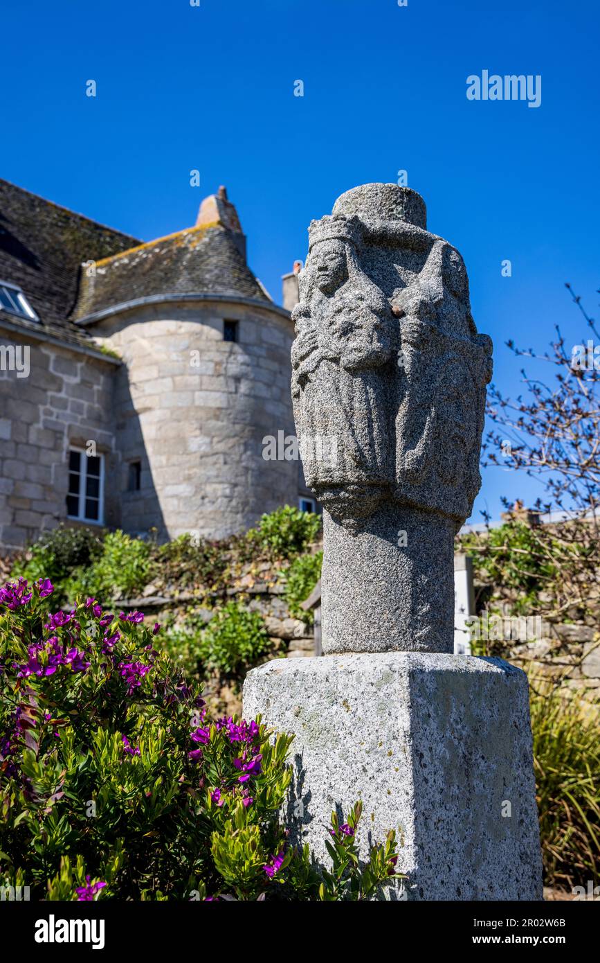 The Cross Junction in the garden of La Chapelle Sainte-Anne in Roscoff, Brittany, France Stock Photo