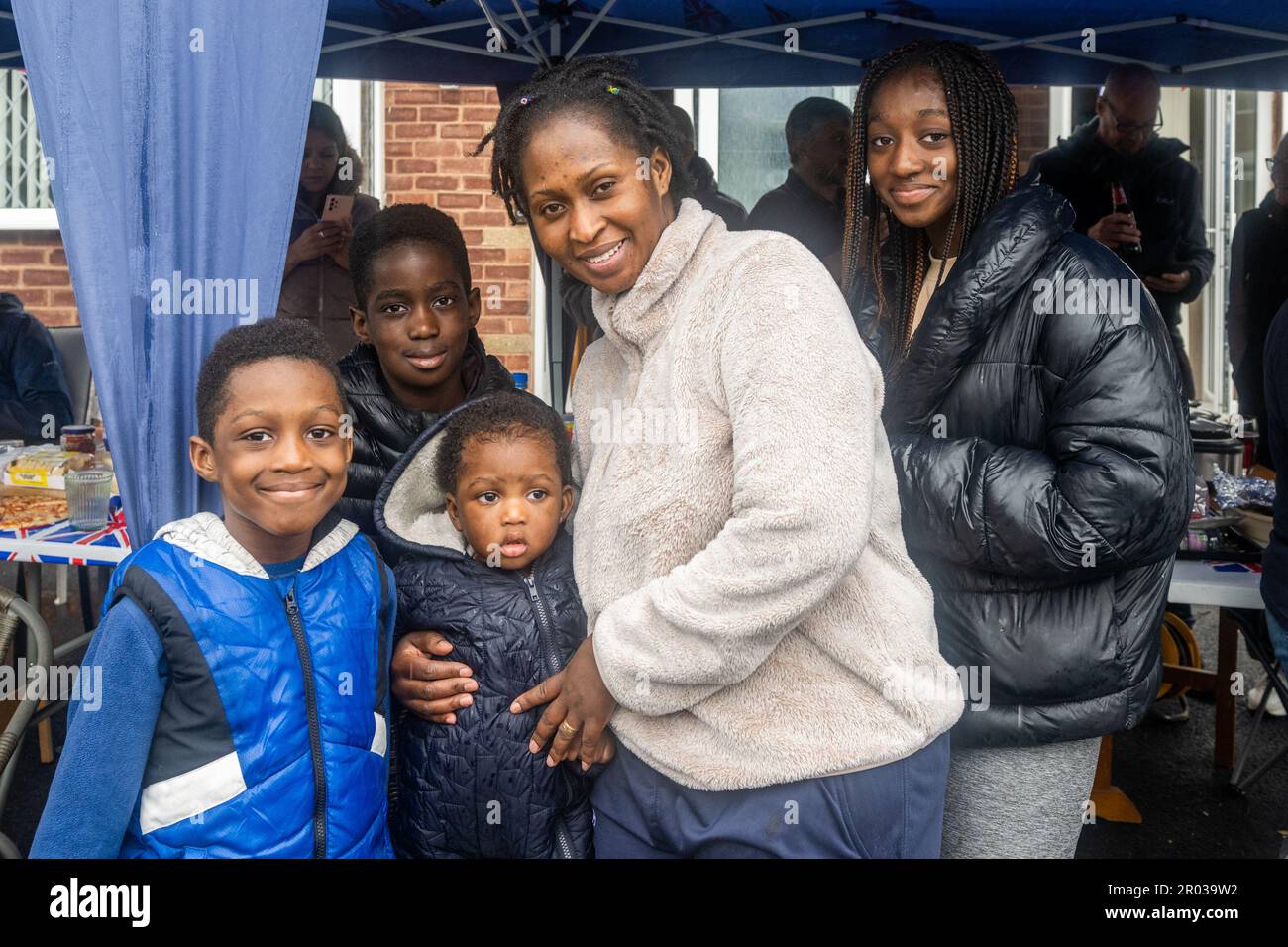 Coventry, West Midlands, UK. 6th May, 2023. People around the country came out to celebrate the coronation of King Charles III today. Residents of Frankton Avenue organised a street partywhere alcohol flowed and food was devoured. Credit: AG News/Alamy Live News Stock Photo