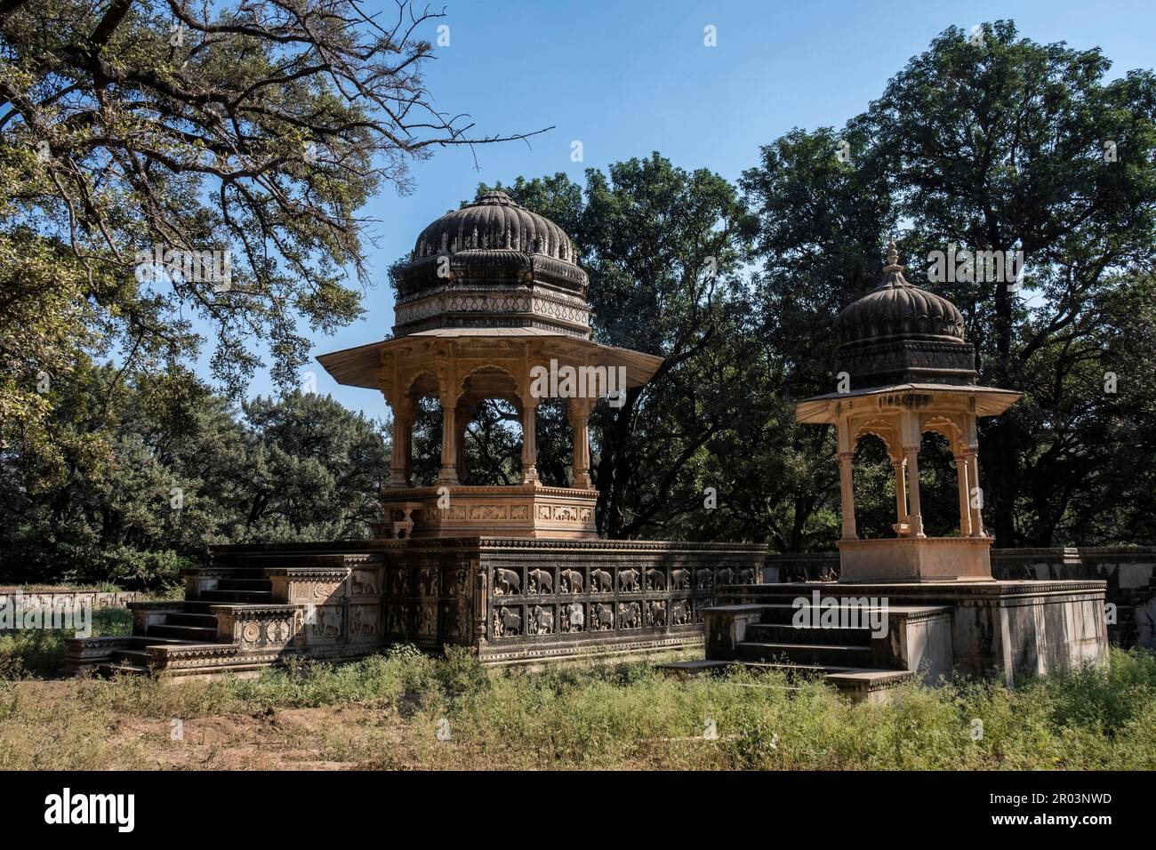 Tombs at Kesar Bagh, Bundi, Rajasthan, India Stock Photo - Alamy
