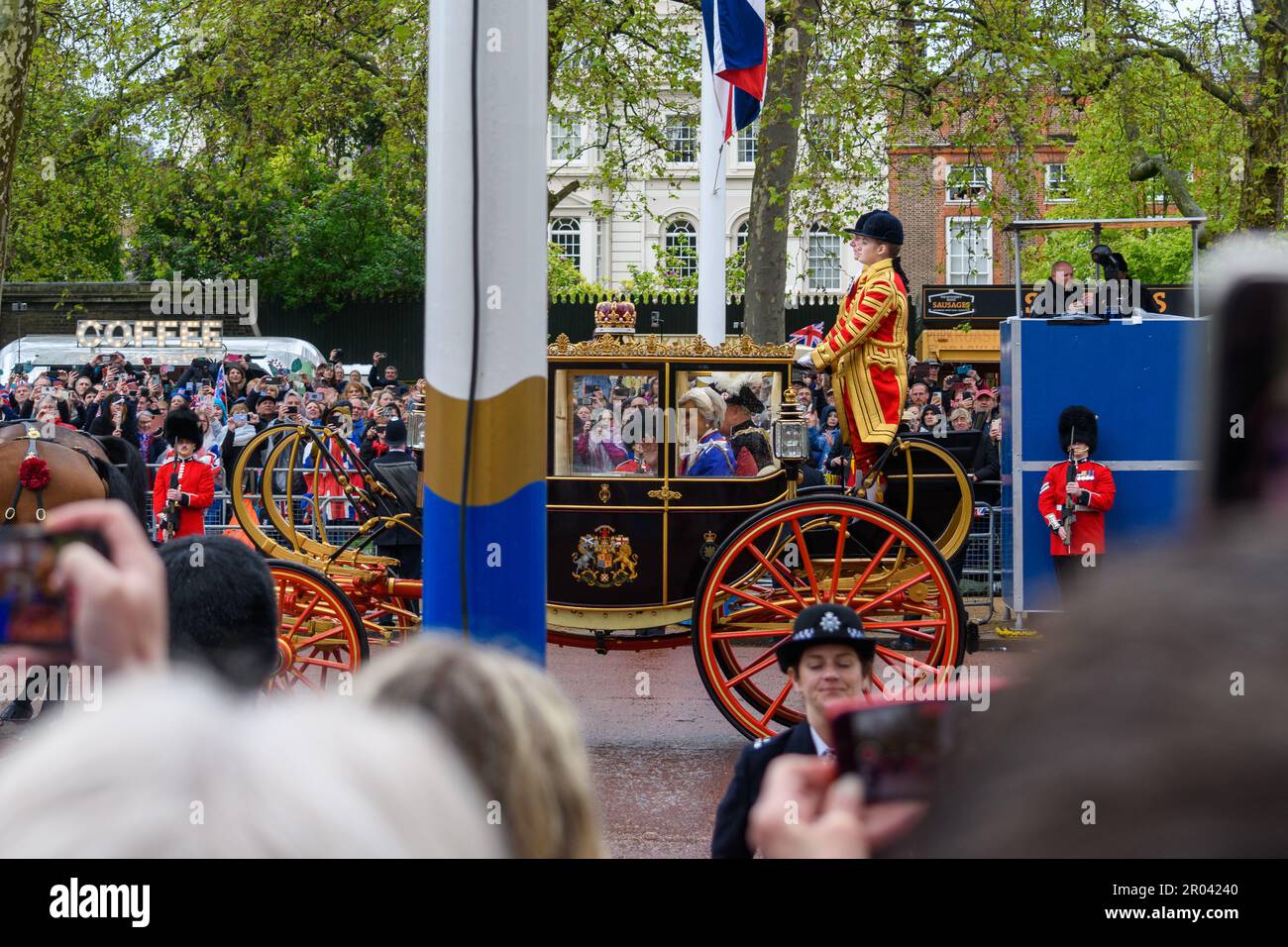 Charles iii coronation investiture hi-res stock photography and images ...