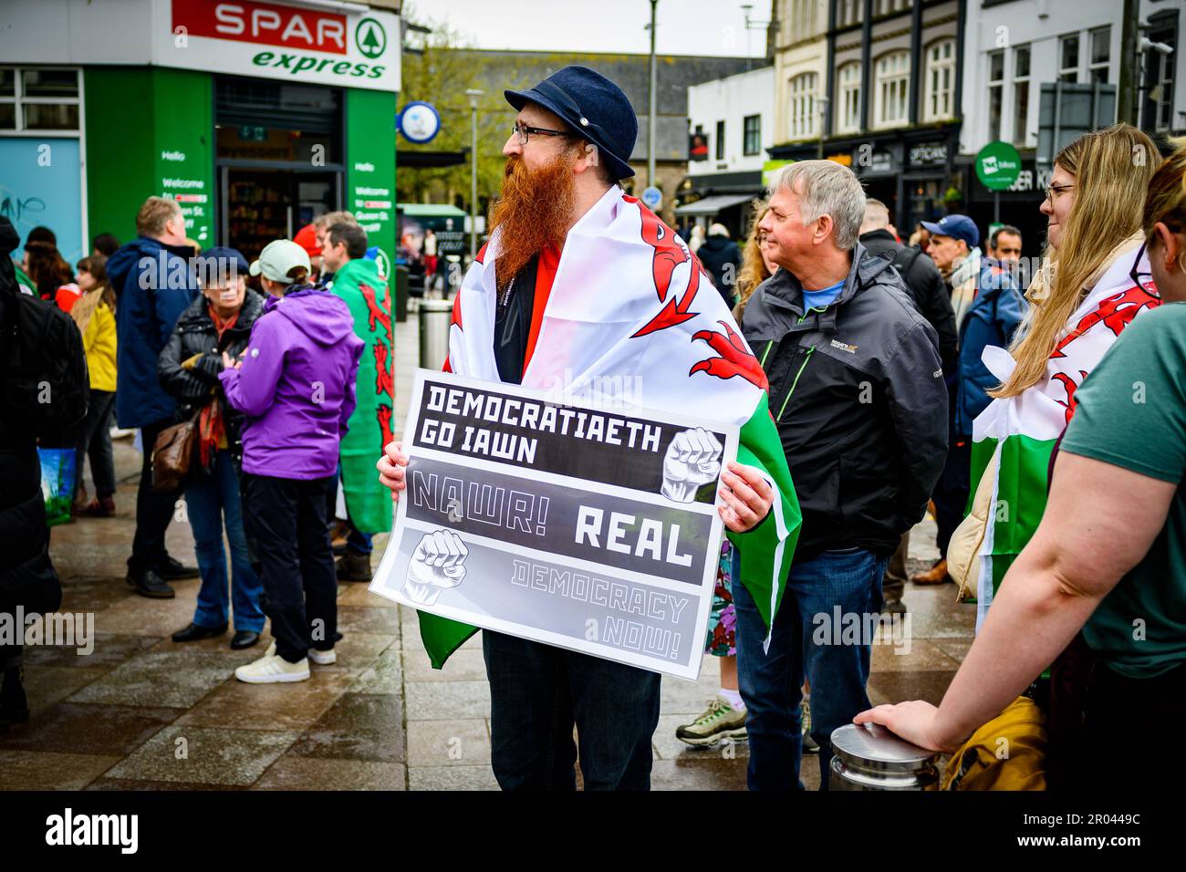 Cardiff, Wales. Sat 6 May 2023. Protesters at the Not My King march in