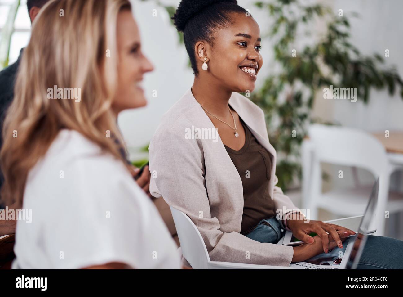 Woman Talking Informative Informative talk hi-res stock photography and images - Alamy
