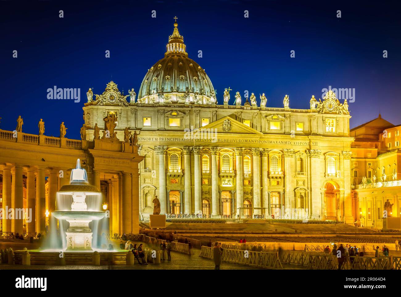 Italian Cathedral Rome St. Peter's cathedral in Rome, Italy Stock Photo - Alamy
