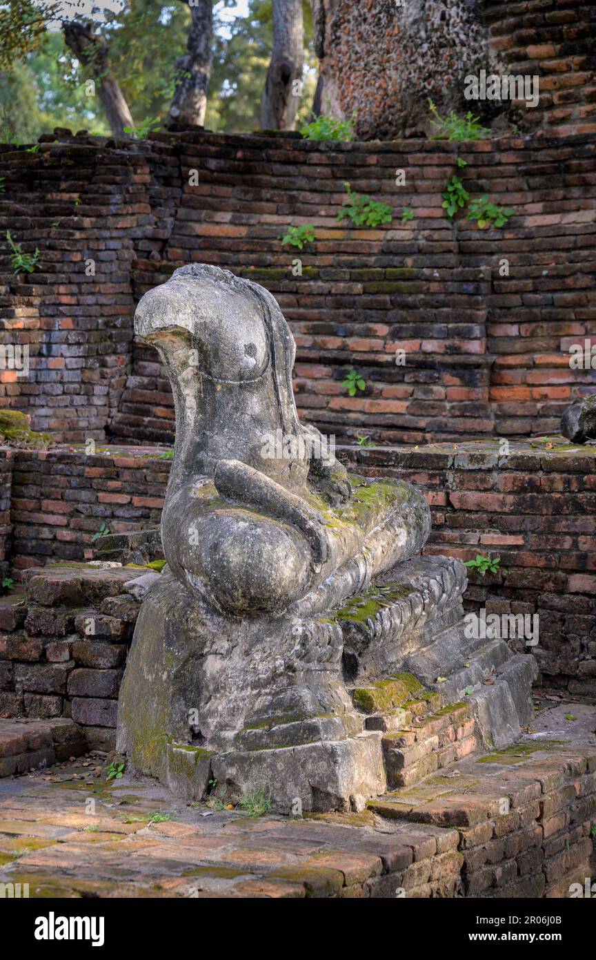 Headless Buddha statue at Wat Phra Si Sanphet, in the former royal city of Ayutthaya, Ayutthaya Historical Park, Thailand, Southeast Asia, UNESCO Worl Stock Photo