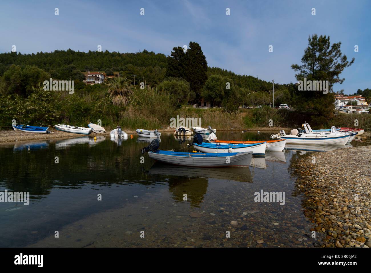 Recreational fishing boats hi-res stock photography and images - Alamy