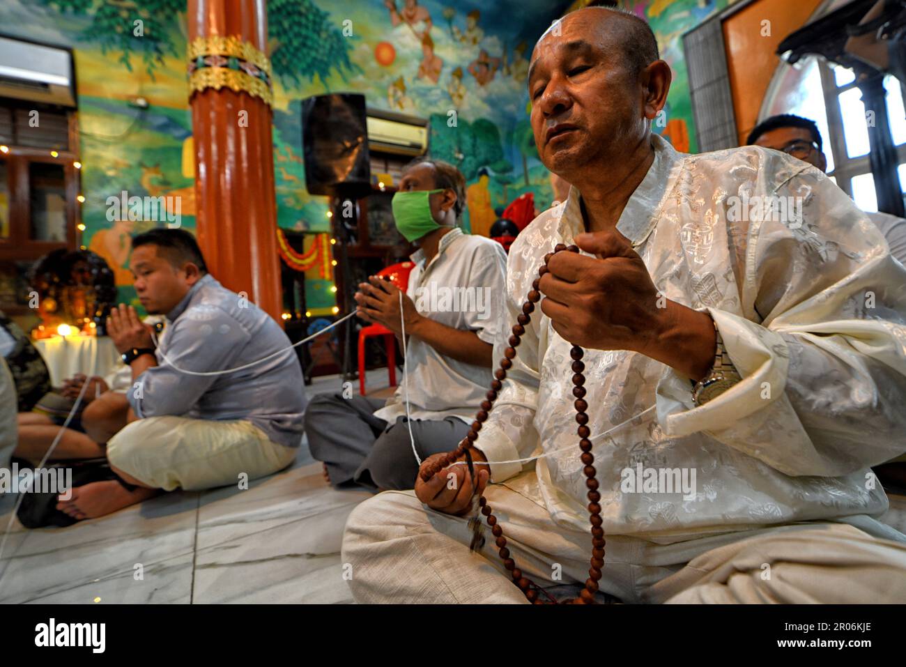 Kolkata, India. 05th May, 2023. Devotee's seen chanting during the ...