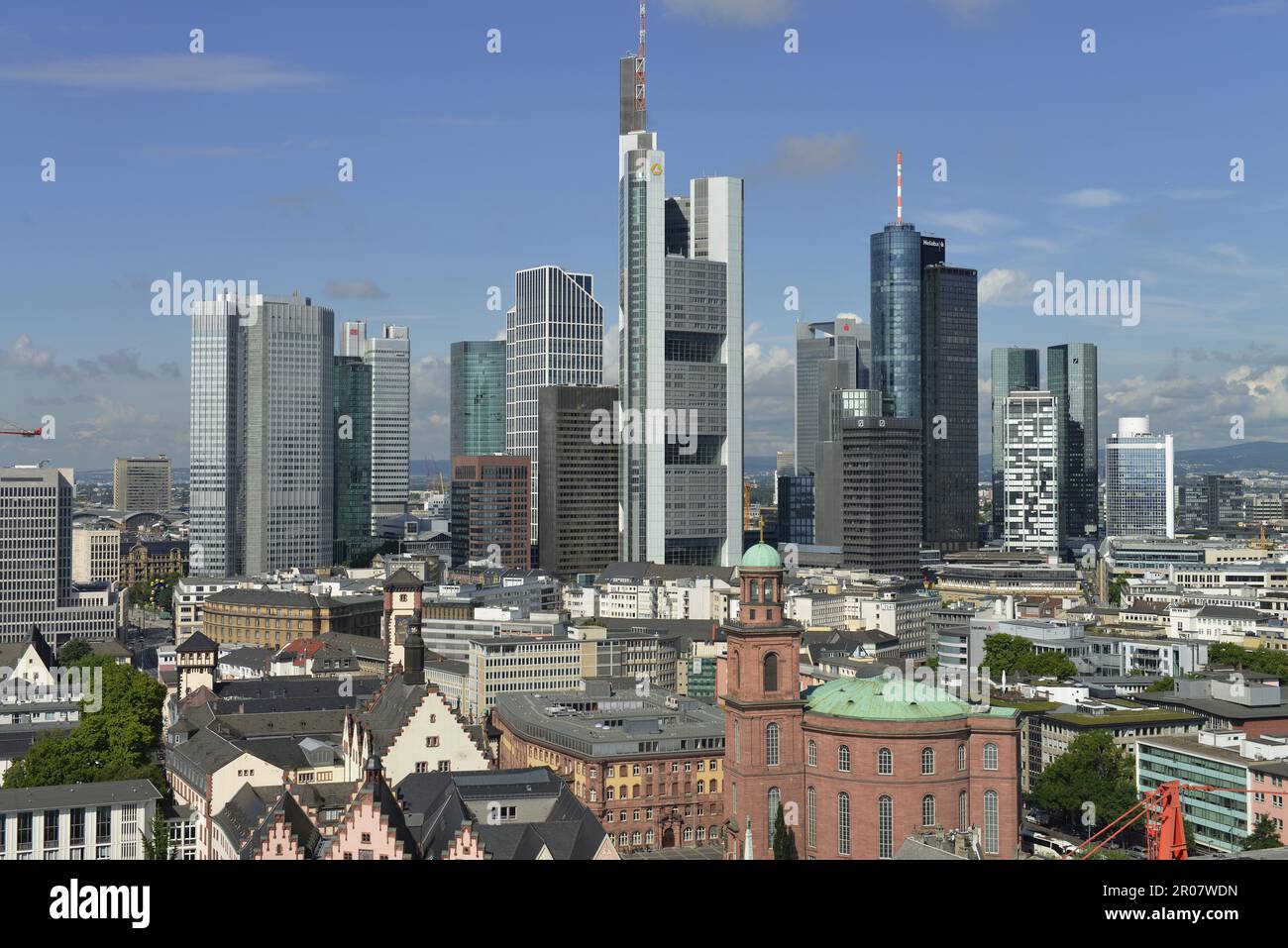 CURRENT LOCAL TIME IN FRANKFURT HESSE GERMANY visual data 8
