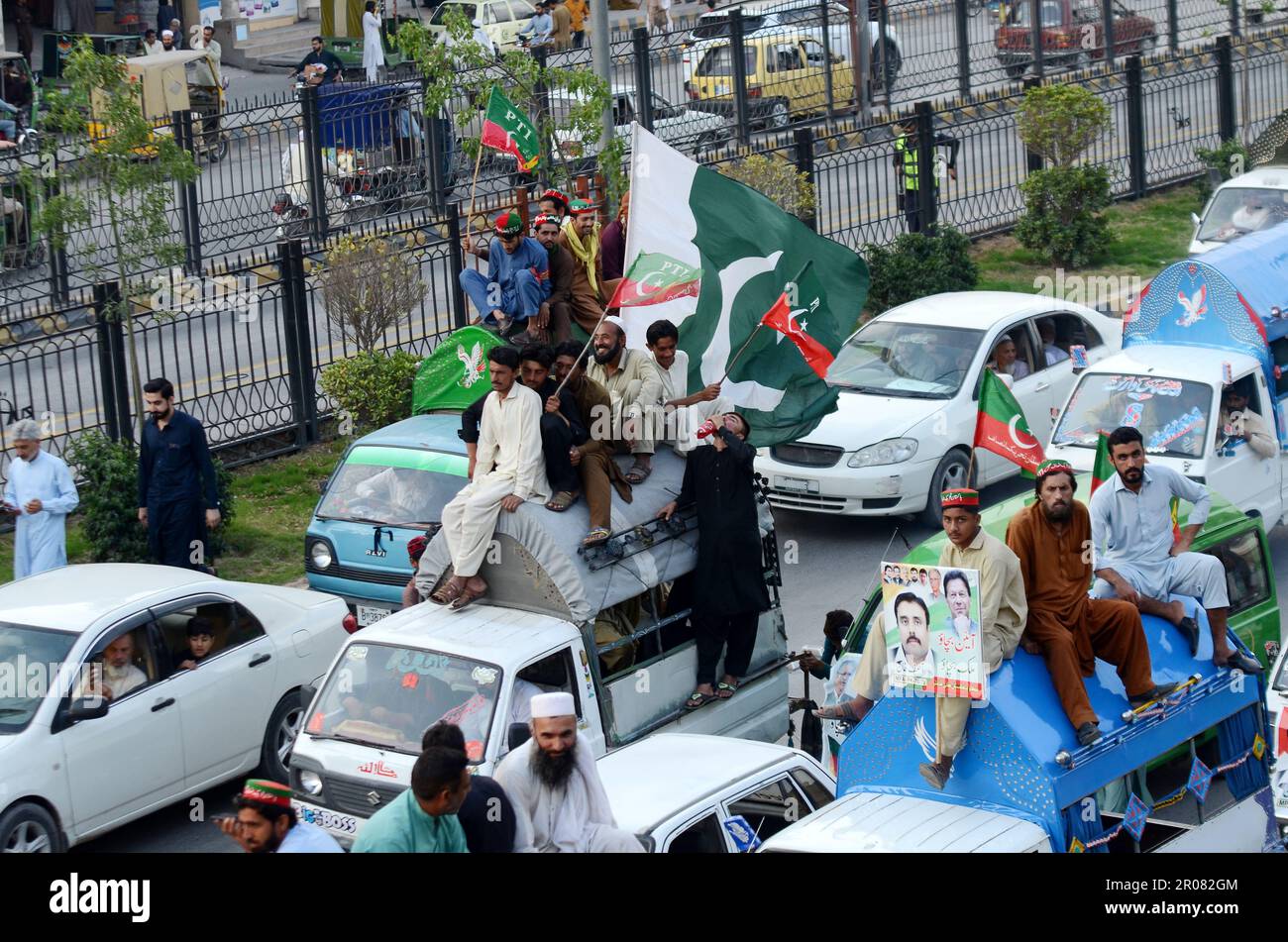 Umar Rali Supporters of former Prime Minister Imran Khan, head of the opposition ...
