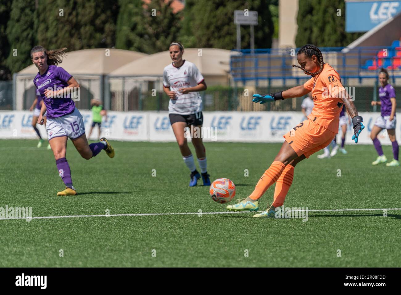 Federica Cafferata of ACF Fiorentina Women in action during the 2021/2022  Serie A Women's Championship match between Juventus FC and ACF Fiorentina  Wo Stock Photo - Alamy