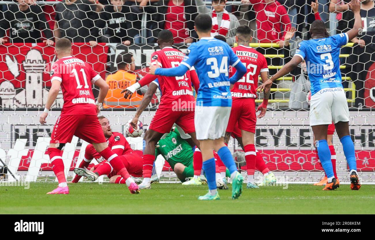 Genk's Mark McKenzie scoring the 0-1 goal during a soccer match between Royal Antwerp FC RAFC and KRC Genk, Sunday 07 May 2023 in Antwerp, on day 2 of the Champions' play-offs in the 'Jupiler Pro League' first division of the Belgian championship. BELGA PHOTO VIRGINIE LEFOUR Stock Photo