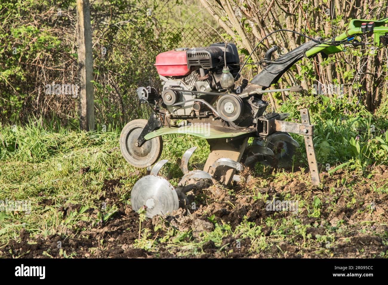 Machinery agricultural motor cultivator for soil cultivation in the