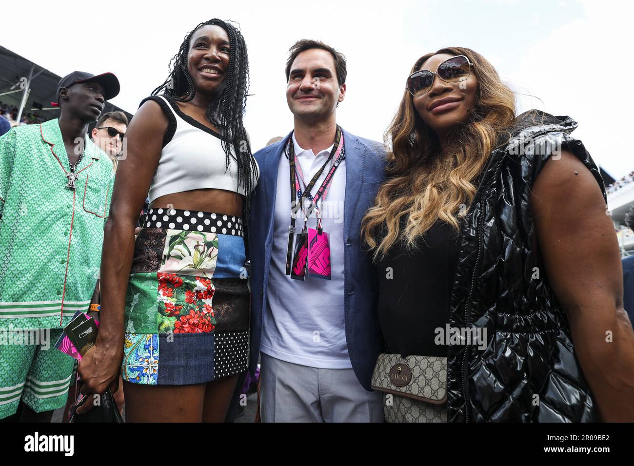 FEDERER Roger, former tennis player posing with Serena and Venus Williams  during the Formula 1 Crypto.com Miami Grand Prix 2023, 5th round of the  2023 Formula One World Championship from May 05