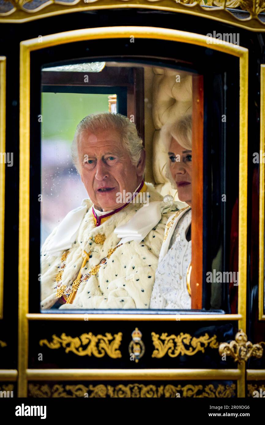 LONDON - Coronation of King Charles III and Queen Camilla, 6 may 2023. In the coaches and on the balcony of Buckingham Palace Prince William, Prince of Wales, Catherine, Princess of Wales, Prince George, Princess Charlotte, Prince Louis, Princess Anne, Timothy Laurence, Prince Edward Duke of Edinburgh, Sophie Duchess of Edinburgh, Lady Louise and James Earl of Wessex. Photo: Patrick van Katwijk Stock Photo