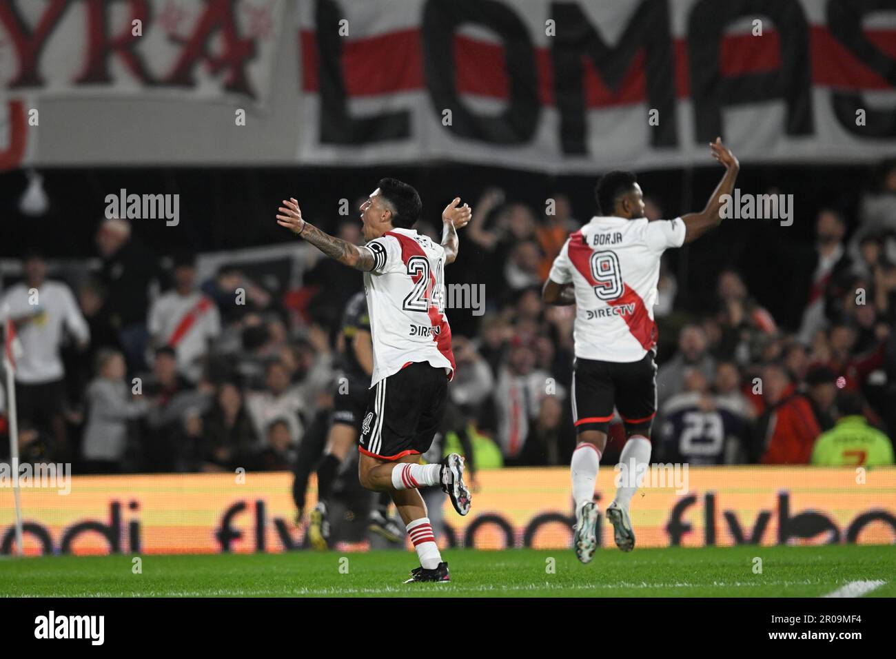 Buenos Aires, Argentina. 07th May, 2023. Argentina, Buenos Aires - 07 May 2023: Miguel Borja of River Plate celebrate with Enzo Perez after scoring wining goal from penalty during the Torneo Binance 2023 of Argentina Liga Profesional match between River Plate and Boca Juniors at Estadio Monumental, Buenos Aires, Argentina. Photo by SFSI/Diego Halisz Credit: Sebo47/Alamy Live News Stock Photo