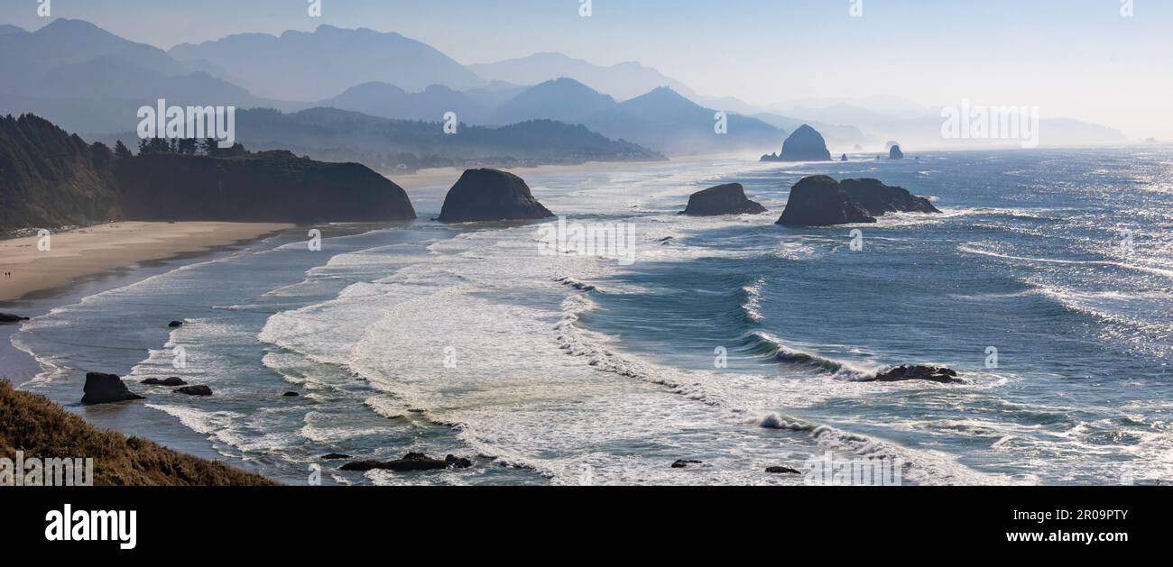 Haystack Rock Spring Haystack Rock at Cannon Beach Stock Photo - Alamy