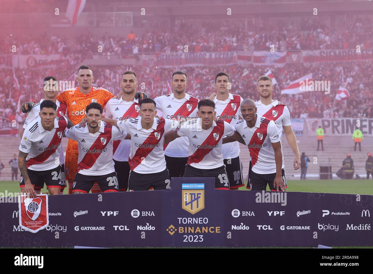 Buenos Aires, Argentina, 7th May 2023, Team of River Plate before the derby for the 15th round of Argentina´s Liga Profesional de Fútbol Binance Cup at Mas Monumental Stadium (Photo: Néstor J. Beremblum) Stock Photo