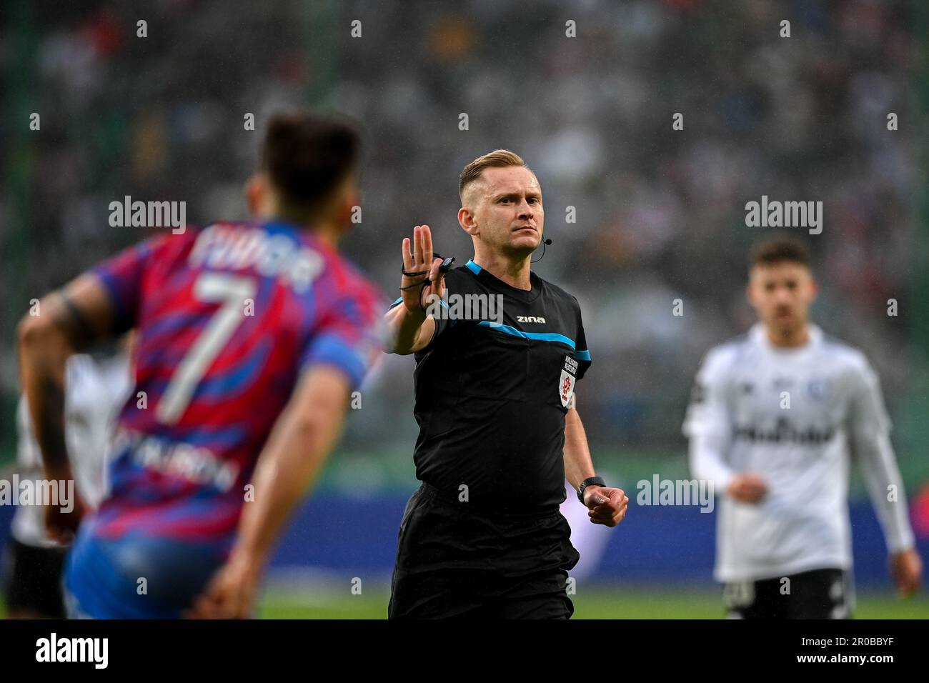 WARSAW, POLAND - APRIL 1, 2023: T-Mobile Ekstraklasa Legia Warszawa - Rakow Czestochowa o/p: Piotr Lasyk refree Stock Photo