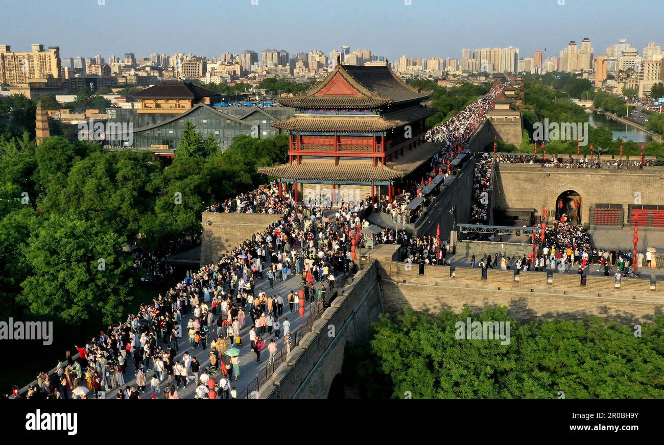 (230508) XI'AN, May 8, 2023 (Xinhua) This aerial photo taken on
