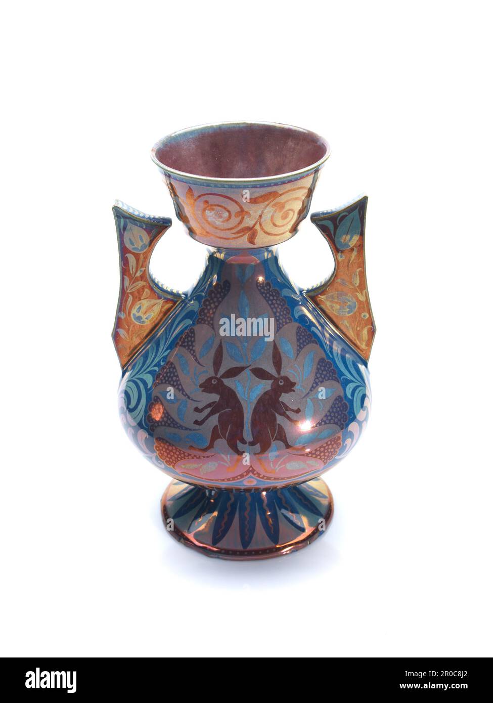De Morgan Collection William de morgan vase Cut Out Stock Images & Pictures - Alamy