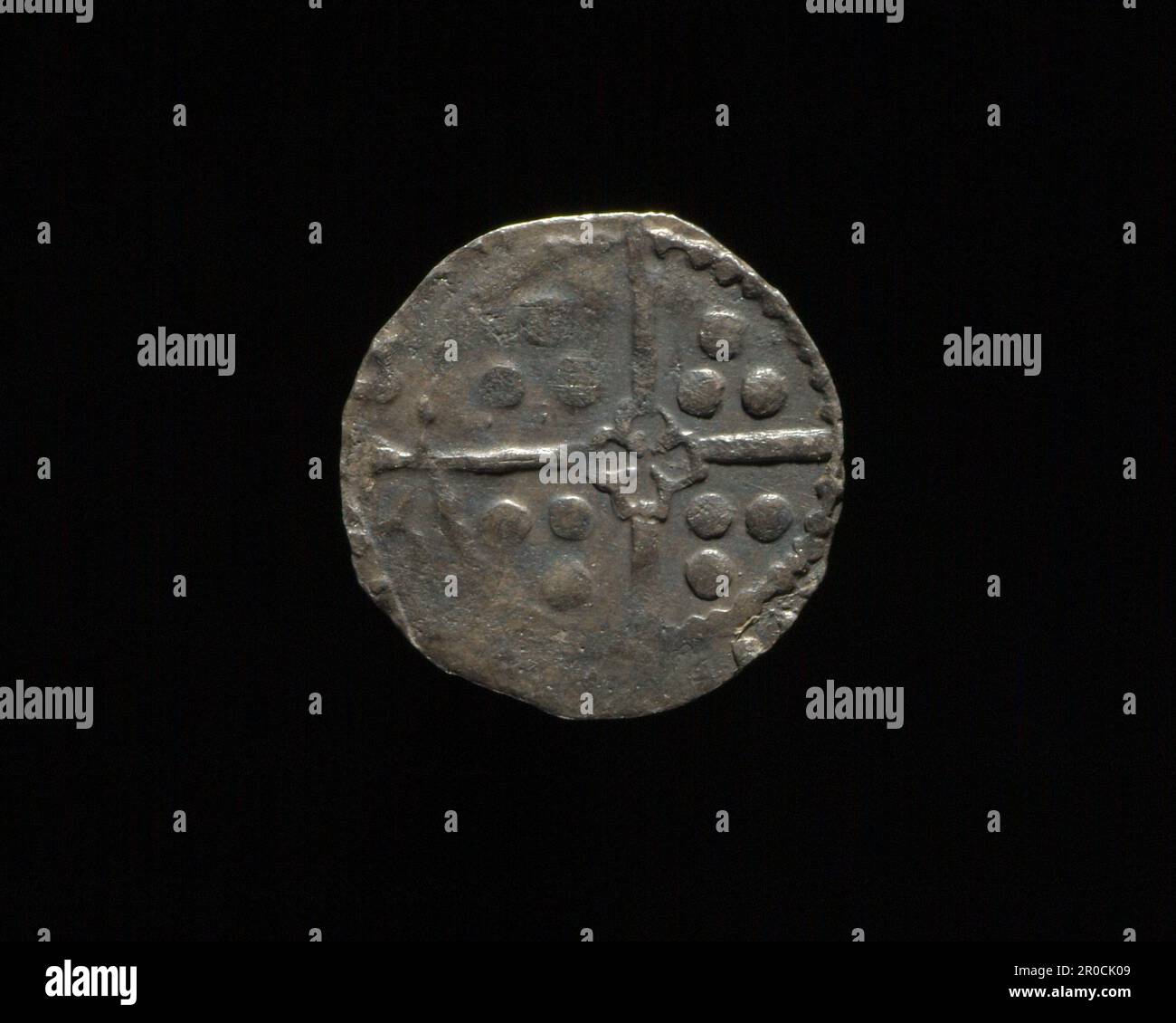 2003.0388.2 Reverse view. Coin Forgery, 15th century.  From the hoard of forgeries found at Queenhithe Dock, London, late 15th Century Stock Photo