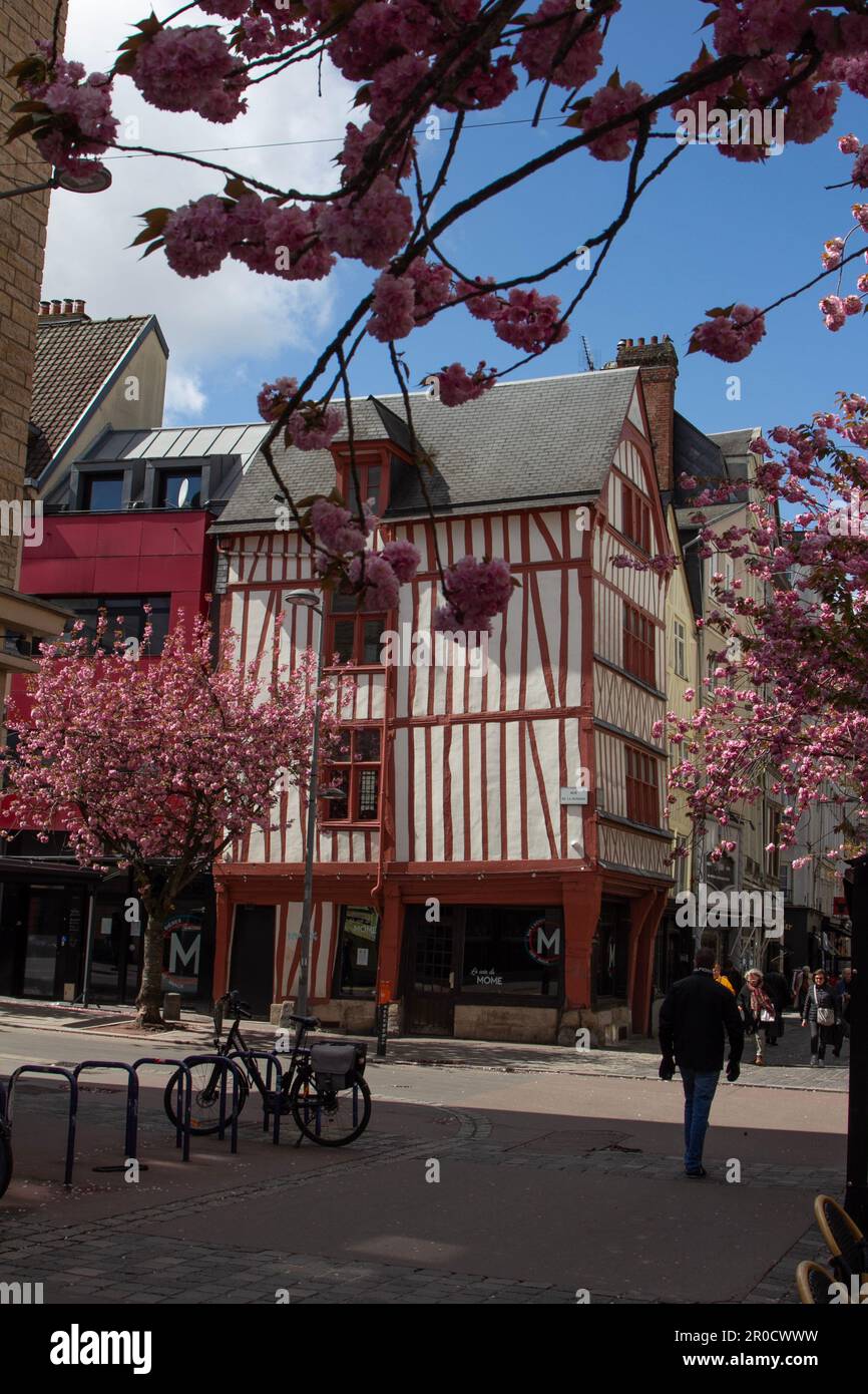 Rouen old hi-res stock photography and images - Alamy