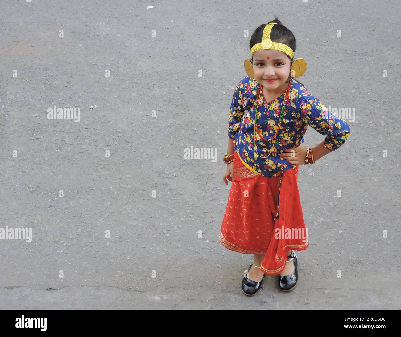 Nepal girl school hi-res stock photography and images - Page 5 - Alamy