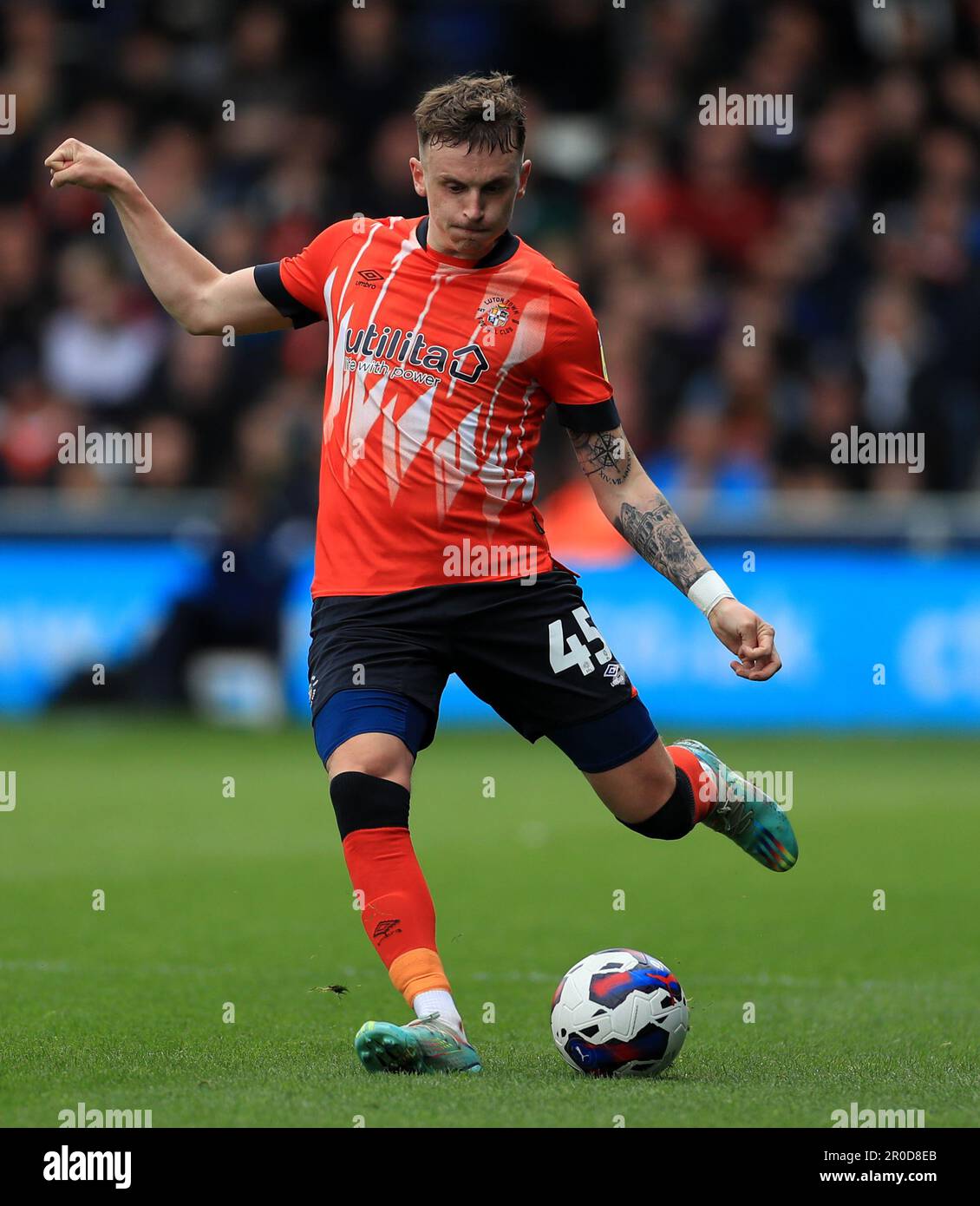 Luton Town's Alfie Doughty during the Sky Bet Championship match at