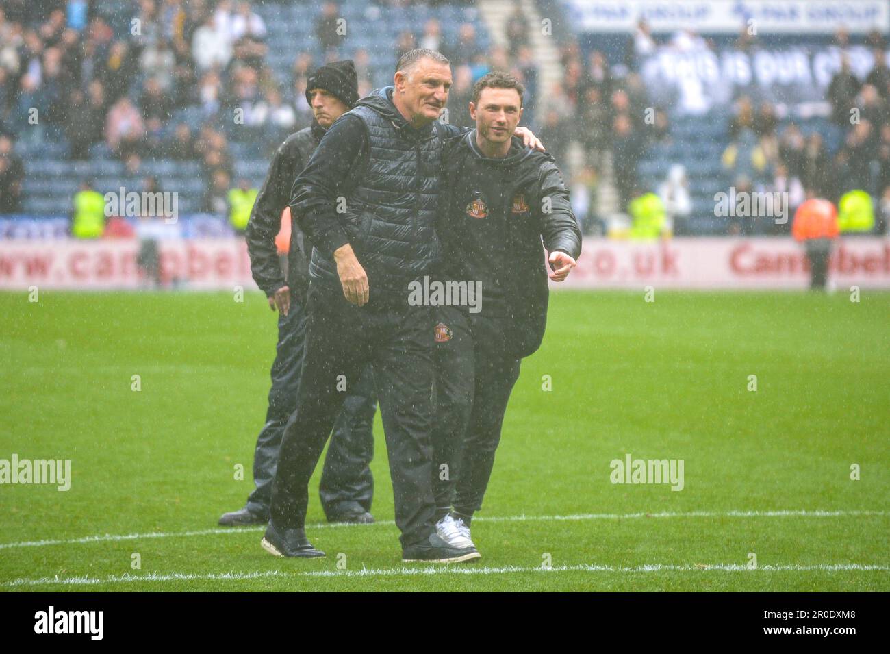 Tony Mowbray, Manager of Sunderland during the Sky Bet Championship match Preston North End vs Sunderland at Deepdale, Preston, United Kingdom, 8th May 2023 (Photo by Craig Cresswell/News Images) in, on 5/8/2023. (Photo by Craig Cresswell/News Images/Sipa USA) Credit: Sipa USA/Alamy Live News Stock Photo