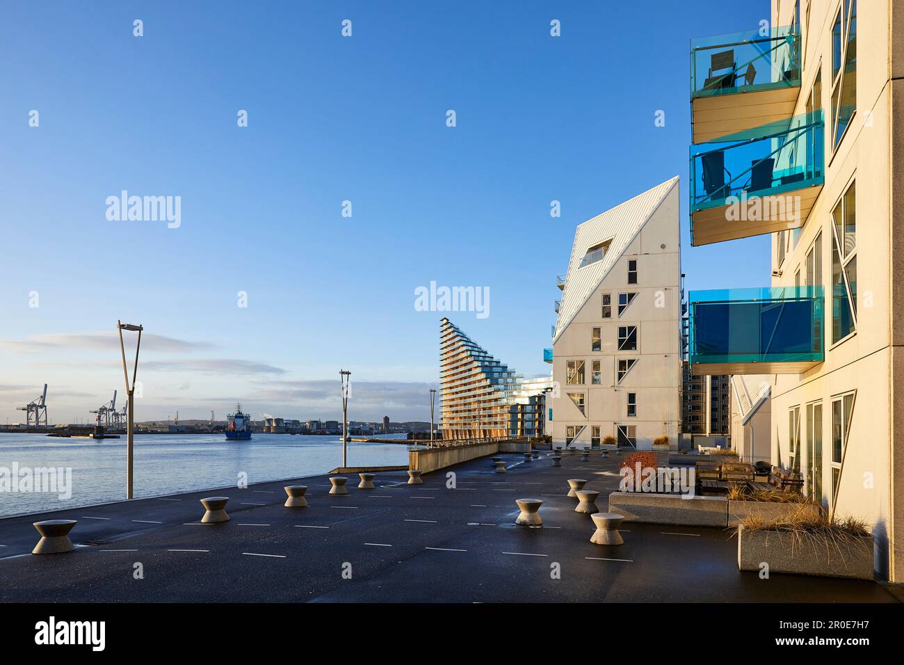 The new waterfront in Aarhus, with the characteristic facade of Isbjerget, Aarhus, Denmark Stock Photo