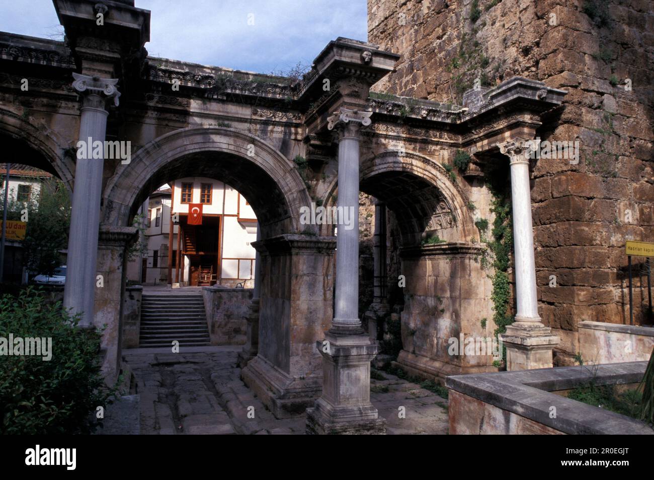 Hadrians Gate Antalya Tuerkei Stock Photo Alamy