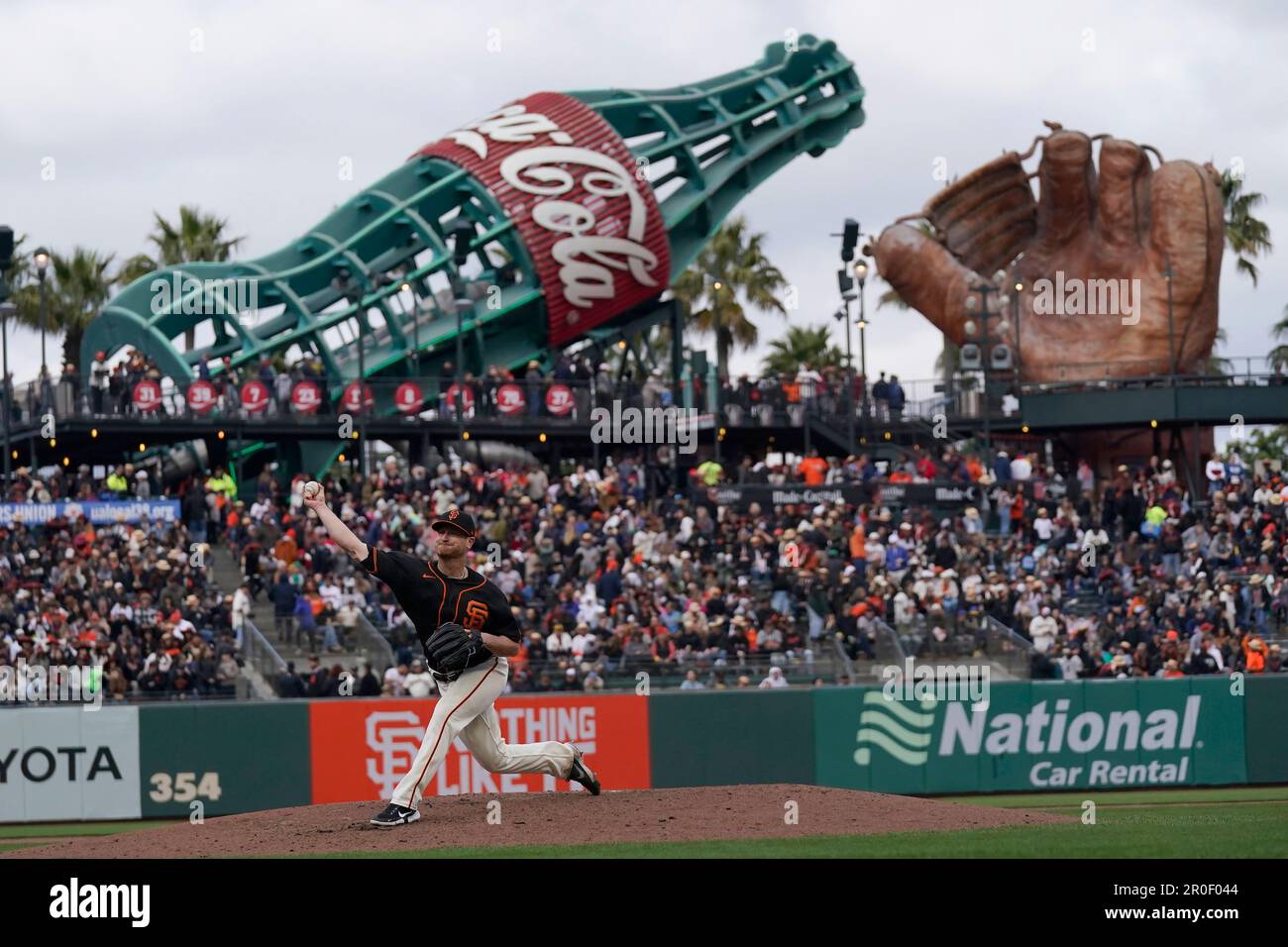San Francisco Giants pitcher Alexander Cobb against the Milwaukee