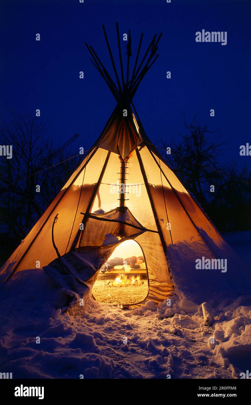 Indian tipi hi-res stock photography and images - Alamy