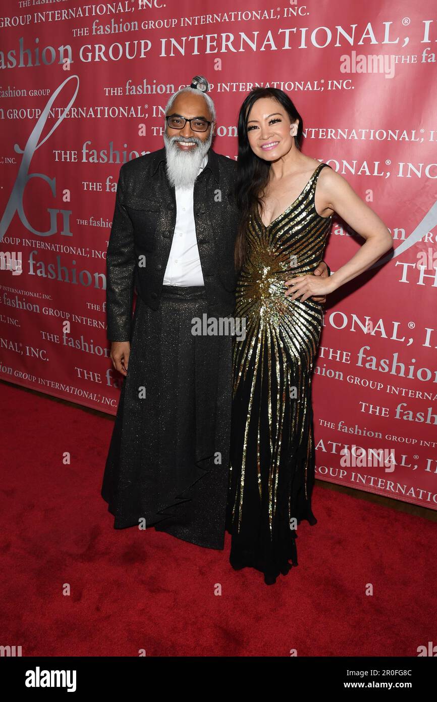 New York, USA. 08th May, 2023. Terry Singh and Jen Su walking the red carpet at Fashion Group