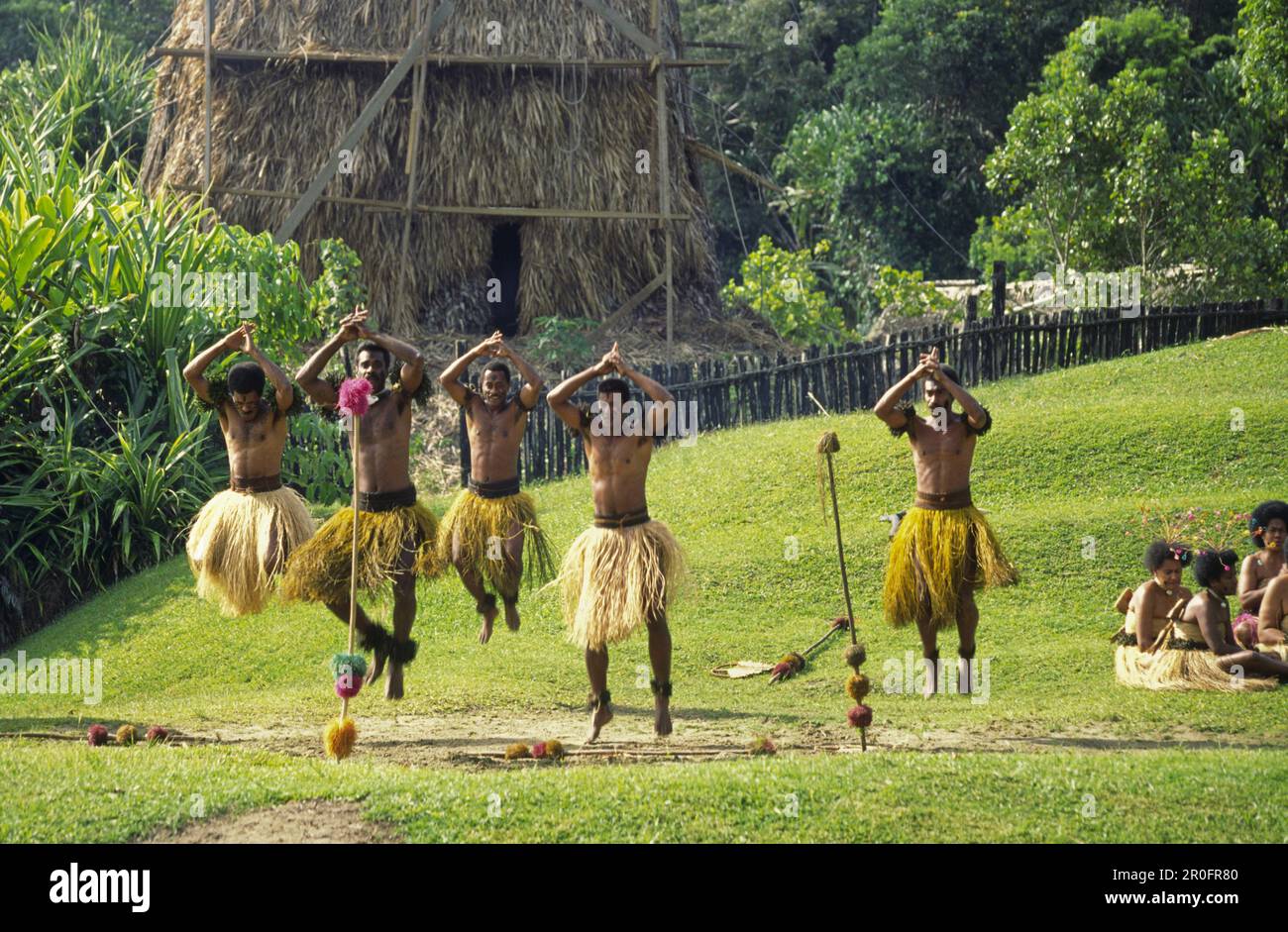 south pacific  Fiji Vitu Levu traditional village dance performance Stock Photo
