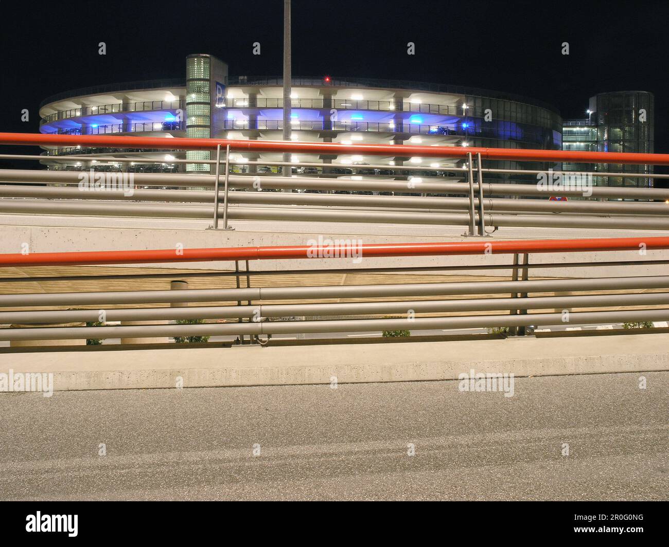 PARKING AM FLUGHAFEN HAMBURG visual data 8