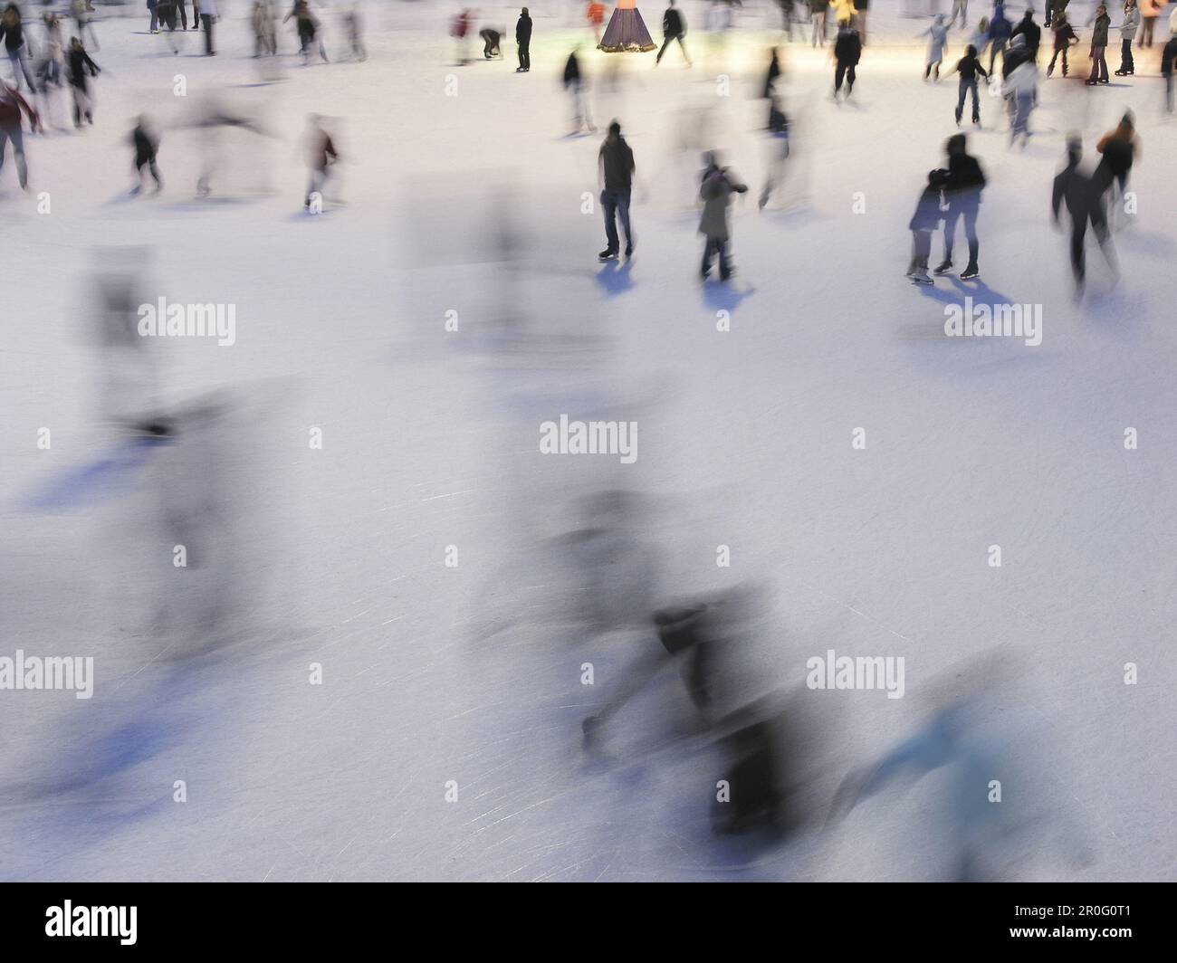 Ice rink, Planten un Blomen, Hamburg, Germany Stock Photo Alamy