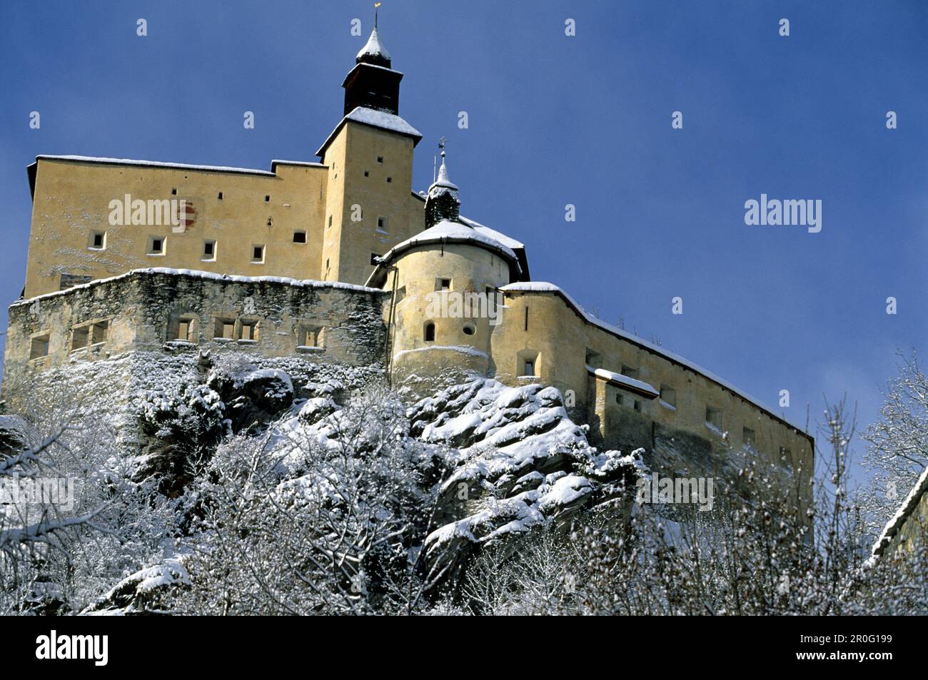 View to Tarasp Castle in the Lower Engadine, Lower Engadine, Engadine, Switzerland Stock Photo