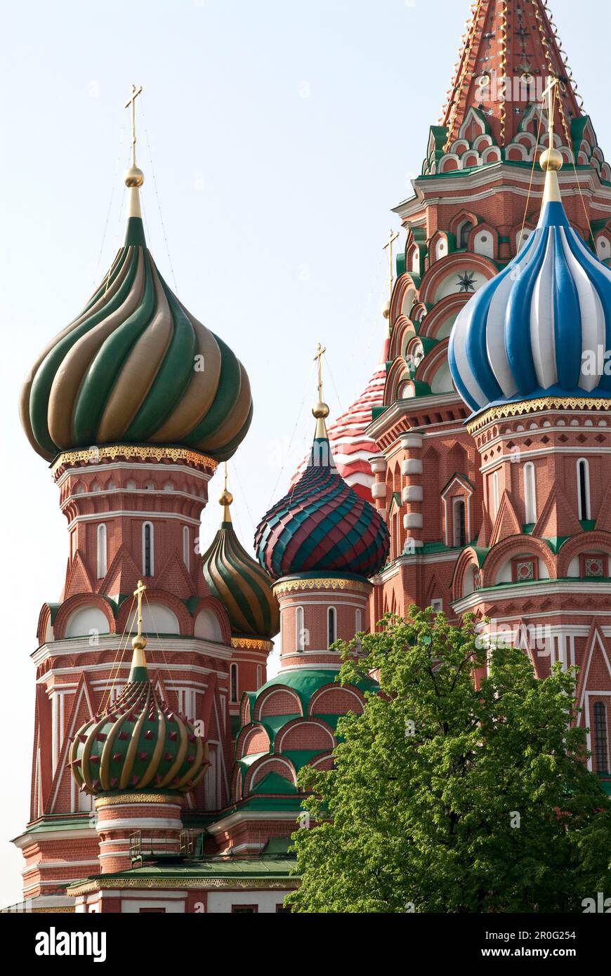 Cathedral of Saint Basil the Blessed, St. Basils Cathedral, Red Square ...