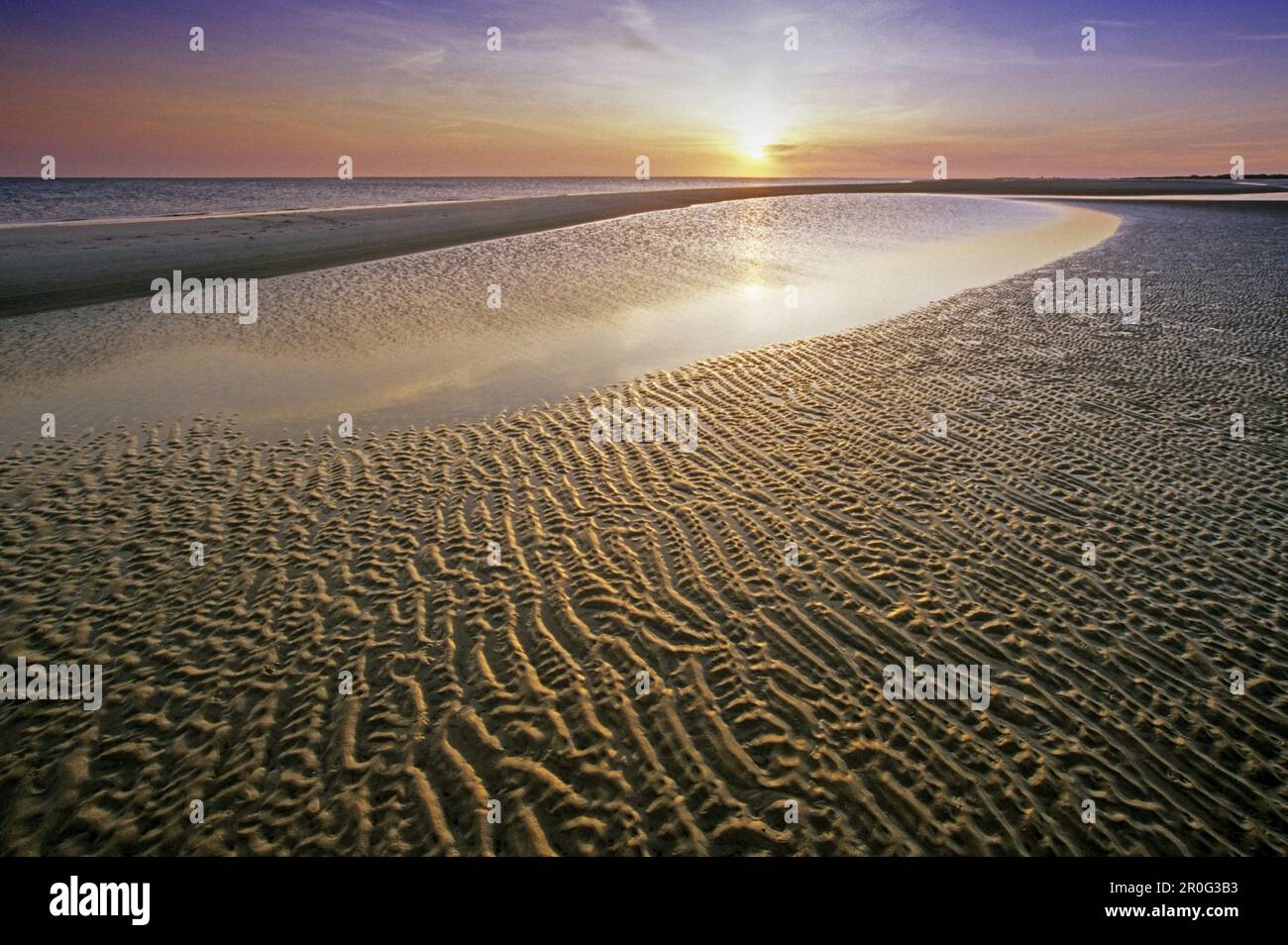 Sunset at Kniepsand beach, Amrum island, Schleswig-Holstein, Germany ...