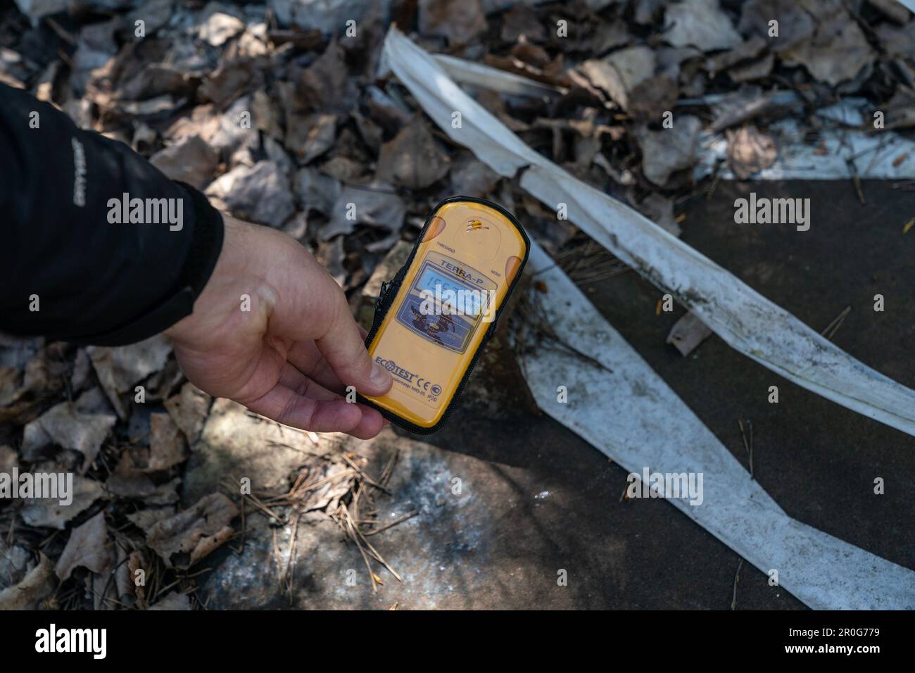Geiger counter chernobyl hires stock photography and images Alamy